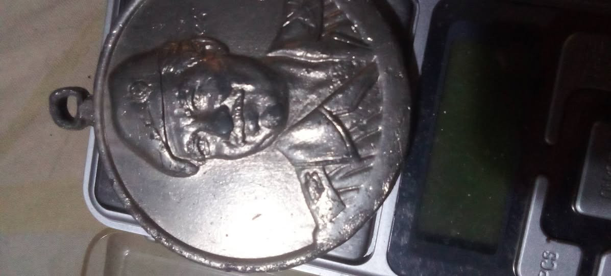Anyone interested to buy?


**إذا كنت صاحب هذا الإعلان وتريد حذفه لأي سبب، رجاءا أرسل رسالة إلى الدعم الفني**