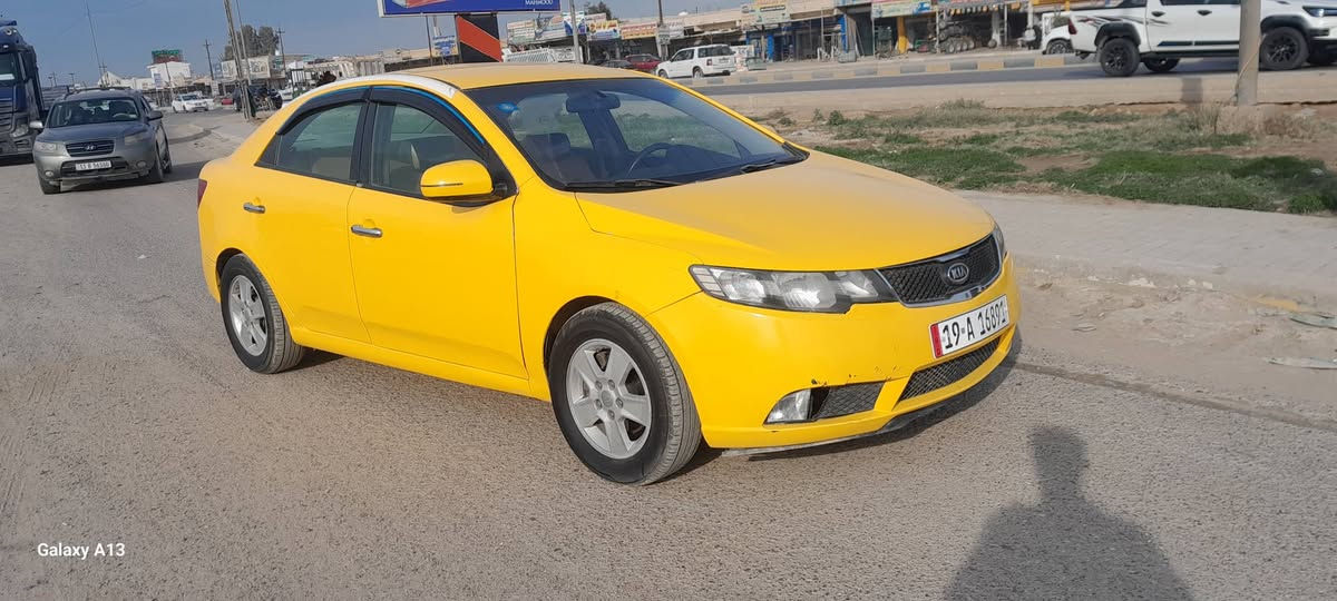 كيا فورتي ١٢ مكينه 2000 \6كير نضاف
بيه جاملغ وبنيد 
بسمي تحويل مباشر 
78 وبيه مجال 
بيع سربع 
***********
