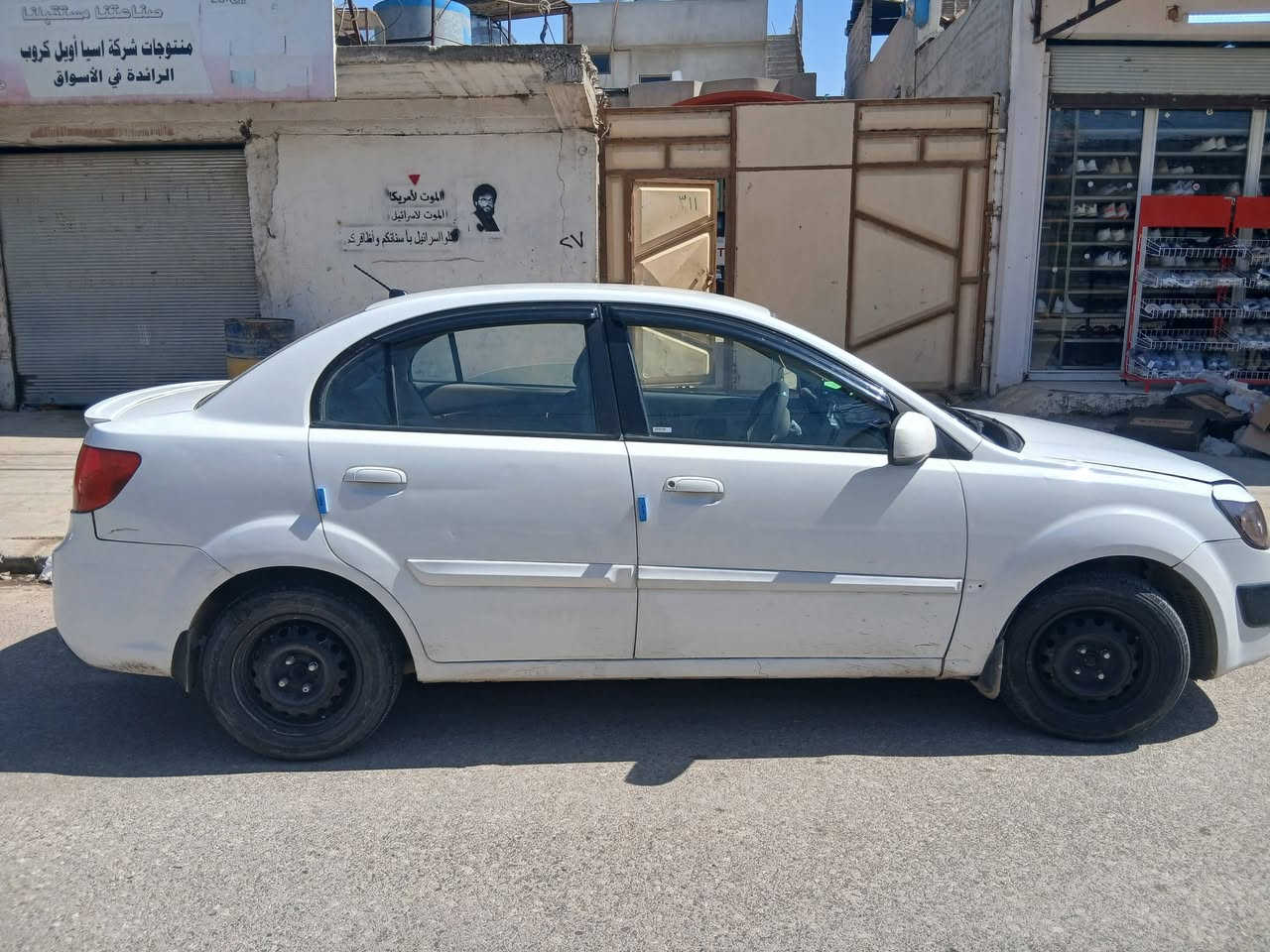 السلام عليكم اكيا ريو للبيع موديل 2011 ابيع صباح حزام رقم اربيل مسطره مكاني موصل***********/سعر بهامجال85
