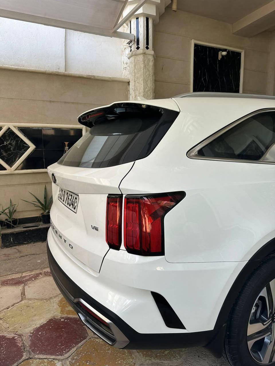 #للبيع او مراوس بسورنتو احدث 
سورنتو موديل 21 سياره كفاله عامه حته من الشخط والرصعه محرك سته سلندر رقم اربيل سياره احلى من الصور  
رايدها 282 
مكانها واسط قضاء الزبيدية 
***********
