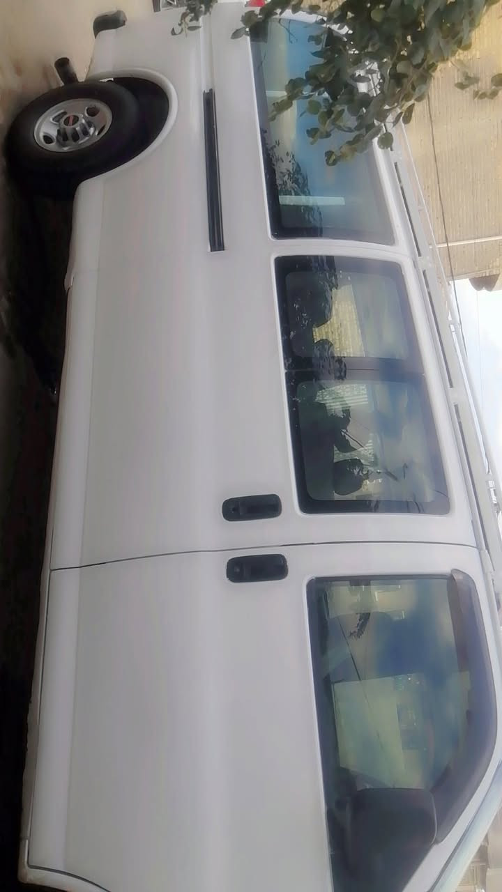 السلام عليكم سفانا موديل ٢٠٠٦ مكينه وكير واكسل وحدايه وتخم تاير وتبريد كفاله مصبوغه عام لجماليه رقم انكليزي الاستفسار الاتصال *********** غير موجود ع الفيس
