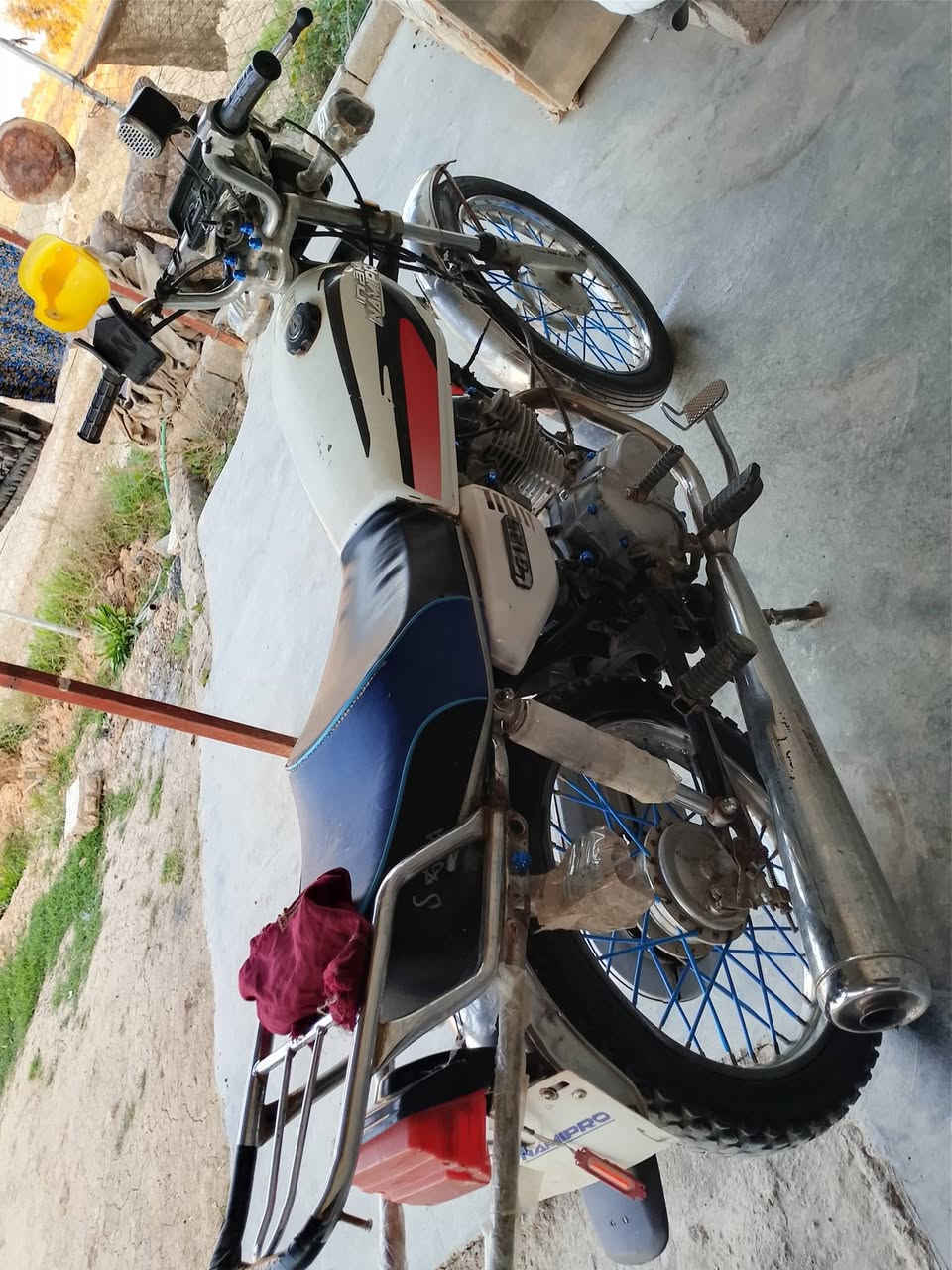 سلام عليكم نامه ابرو 2017محرك ما مفتوح كهربايات كله شغاله ربع هندر مكاني ديالى بعقوبه قرب تقاطع القدس امام المحسن سعر 400 او مراوس بتايكر نضيف كلك كلك ***********
