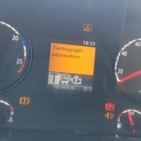 سكانيا موديل 2011 للبيع رقم انكليزي ترقيم جديد شرط التحويل مباشر للستف...