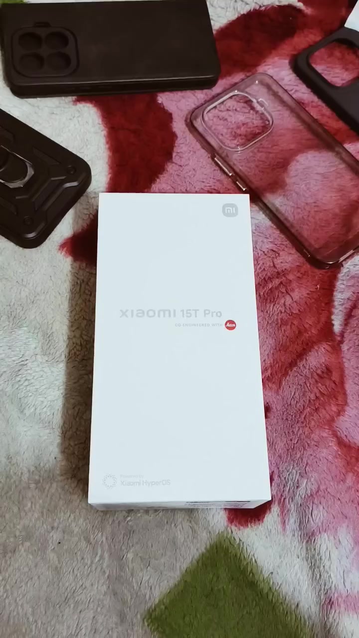 Xiaomi 15T pro 1TB
جهاز مستخدم نظافة ١٠٠٪ 
ذاكرة ١٠٠٠ جيجابايت
نسبة البطارية ١٠٠٪ 
شخط مابي 
كاميراته واحد عالم معالجه واحد عالم يشغل كل الالعاب باعلى جودة واعلى فريمات يعني ال١٢٠ فريم وياه كرزات ببجي وغيرها بالنسبة اله لعبة خفيفه لايحمه ولا يتعبك ولايهبط فريم فول الفول لمحبين الالعاب والتصوير الاحترافي بشدة. 

سعره ٧٥٠ الف دينار عراقي وبي مجال للجناي فقط. 

مكاني بغداد الدورة.


**إذا كنت صاحب هذا الإعلان وتريد حذفه لأي سبب، رجاءا أرسل رسالة إلى الدعم الفني**