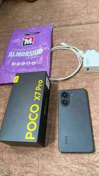 بوكو X7 برو /
الذاكرة/ 512
رام / 16
غراض كامله جهاز جديد بعدو نضافه ١٠٠
/البيع سعر 300 قفل /***********
