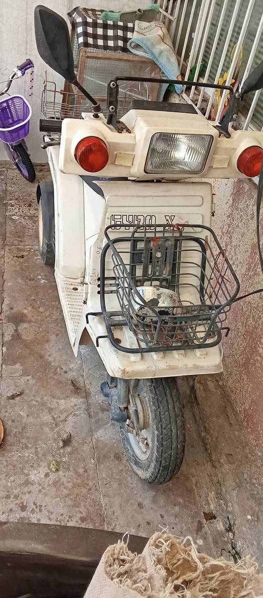 صباح الخير ماطورين ياماها يحتاج كفر امامي والثاني 3 تاير ناقصه بس كابريتر للبيع مستعجل علا بيعهم خاص متواجد


**إذا كنت صاحب هذا الإعلان وتريد حذفه لأي سبب، رجاءا أرسل رسالة إلى الدعم الفني**