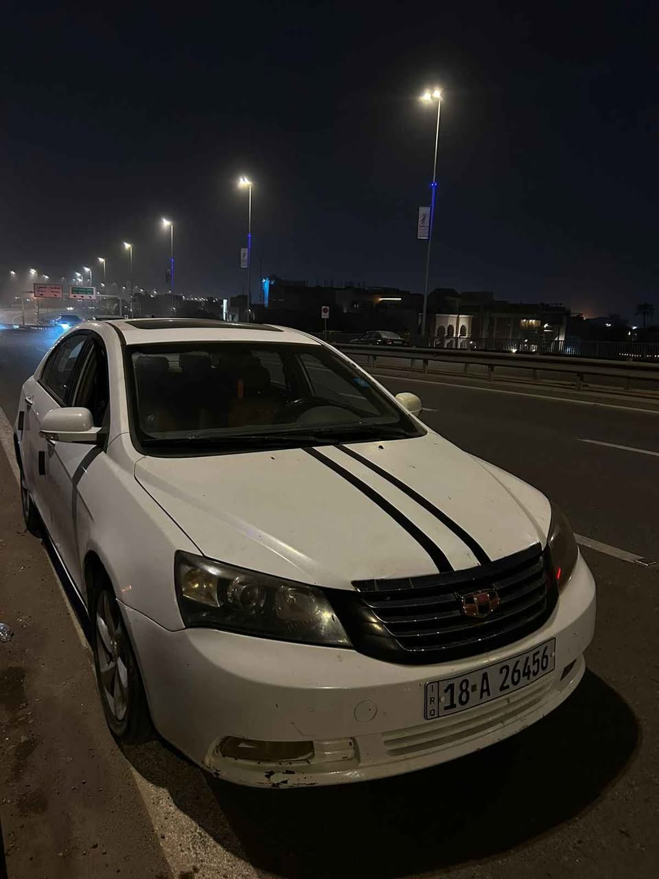 للبيع جيلي امكراند رقم بابل انكليزي جديد موديل 2012 جاهزة حله شارع 60
***********
*********** حلة, بابل
