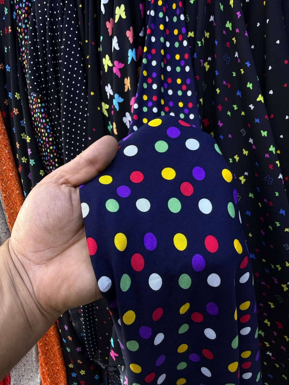 كشمير ايطالي الخامة الثقيلة القطني قطع محدودة لحابة تحجز ويوجد خدمة توصيل


**إذا كنت صاحب هذا الإعلان وتريد حذفه لأي سبب، رجاءا أرسل رسالة إلى الدعم الفني**