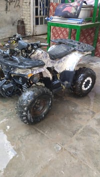 دراجه ناريه  السعر 07736945162  السعر 400,000