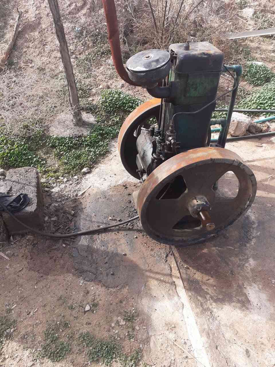 للبيع مولد لستر 8 حصان شغال
السعر 600 الف العنوان/ ديالي الخالص اطراف الخالص
مكلف بالنشر… .***********  👉 اتصل
