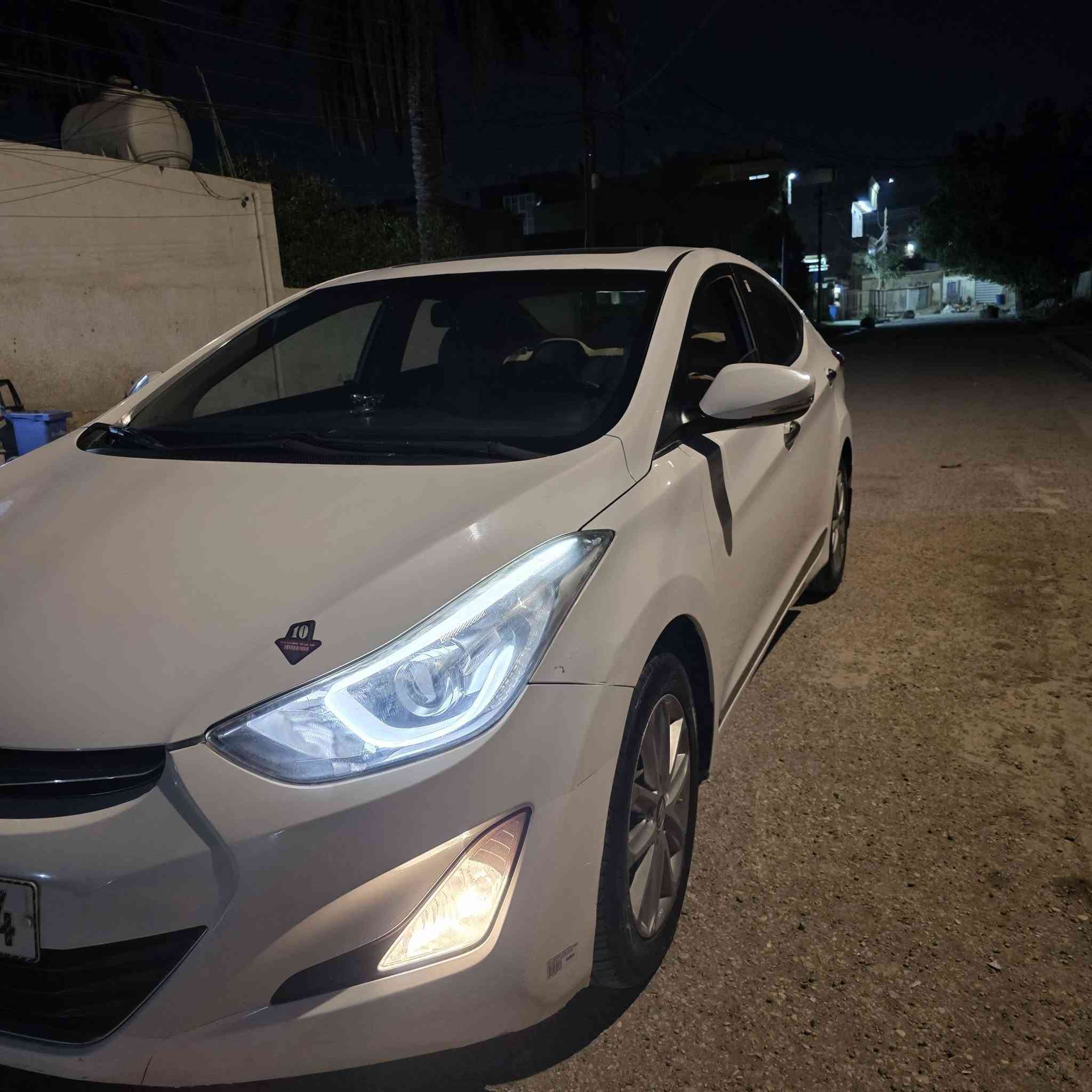 السلام عليكم 
النتره خليجي موديل /2015
وارد /خليجي 
مراوس بيوايدي كن بلاس 
العنوان بغداد للستفسار/ ***********
