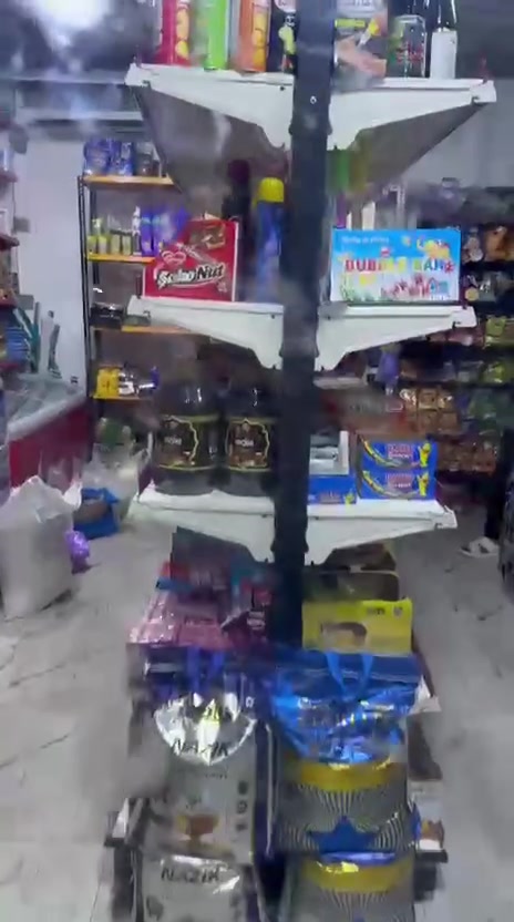 أسواق للبيع المكان البصره الزبير حي الخطوه ***********
أسواق كامله من كلشي ورده خير من الله
