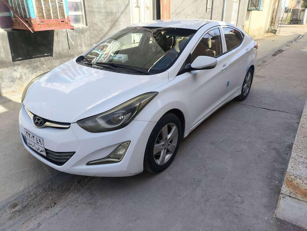 السلام عليكم...
سياره للبيع فقط بدون مراوس اللنترا 2014 مكينه 1600 دبل راجز رقم اربيل قديم شركة (هه دار) بيها صبغ قليل بدون دواخل السياره نضيفه جدا #مكينه #وكير جدد تخم تاير حداديه جيده #السعر    95 $    بيها مجال العنوان الديوانيه قضاء الشاميه ***********
