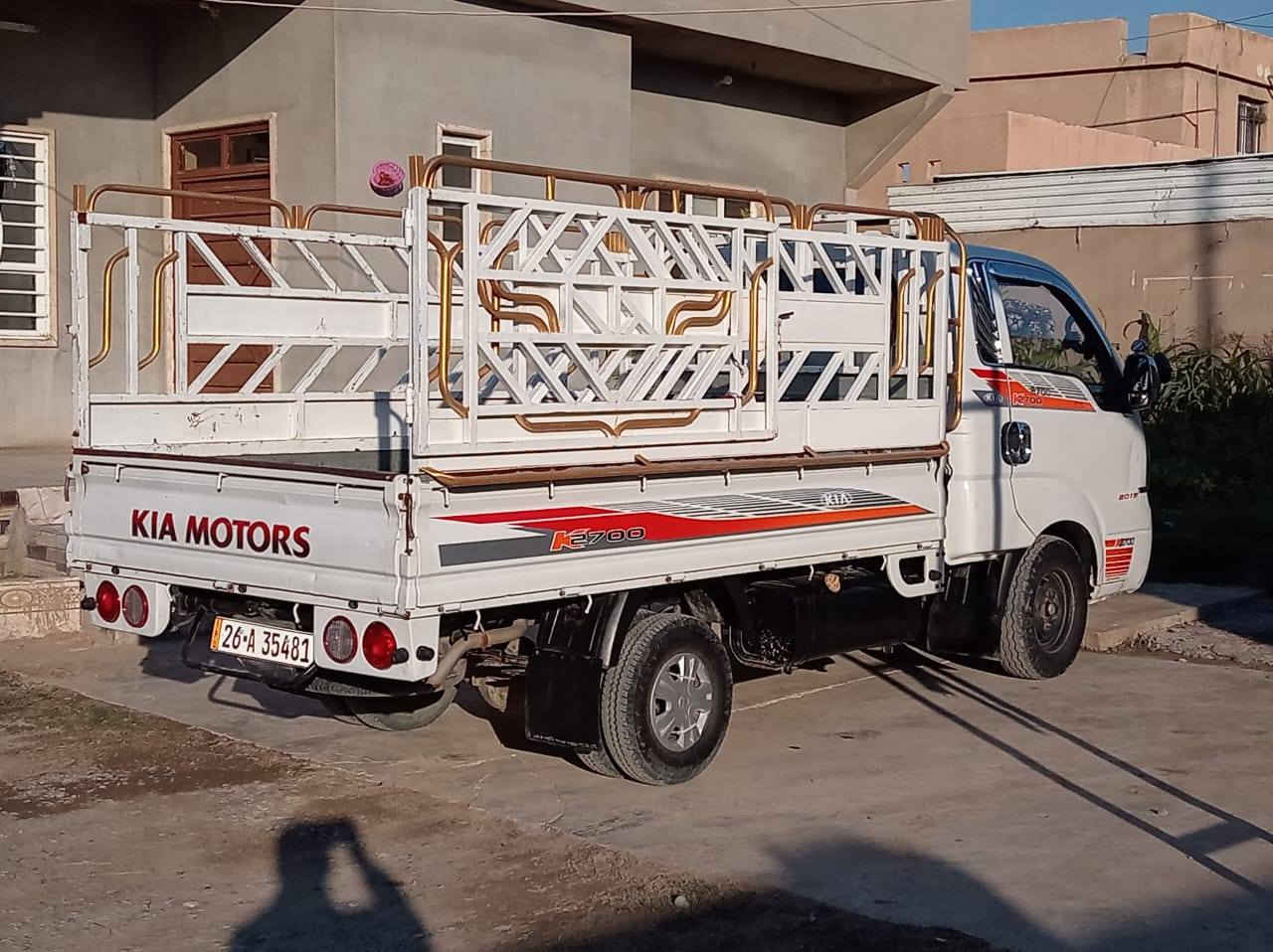 السلام عليكم
للبيع كيا 2013 رقم صلاح الدين دولي سنويه هزه جديده بسمي محرك شرط طخم تاير بدون صبغ

#السياره بدون محجل 

***********
