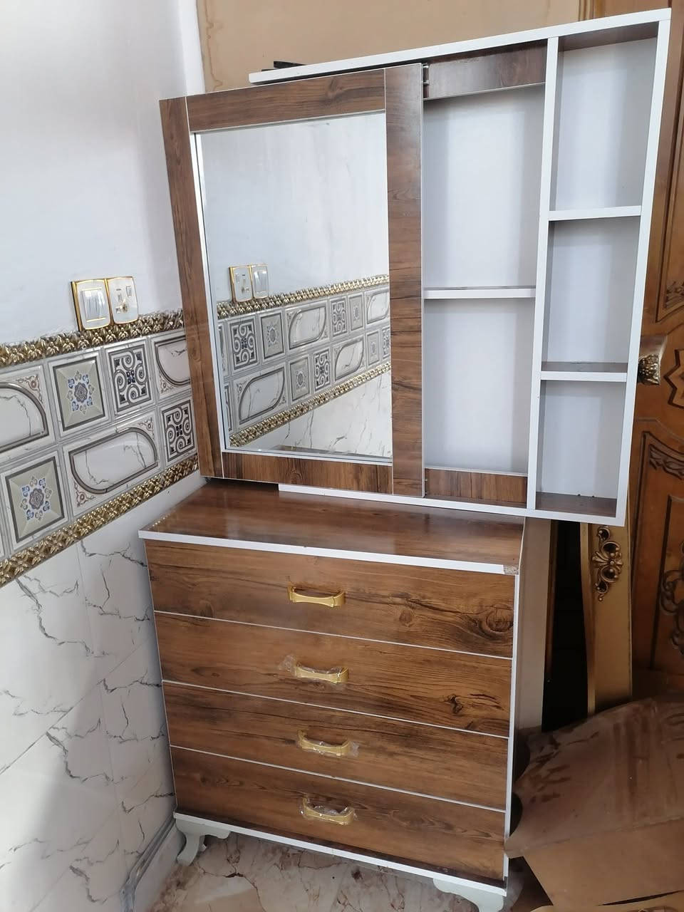 💥غراض بيت للبيع الشراي يتصل***********💥 كاونتر تسكام نضيف حيل ١٧٥وبي مجال ٣قطع
تخم ديوان ٩نفرات اخو الجديد تسكام ب٣٠٠
غساله ١٦كيلو هيتاشي ب٧٥
ميز شاشه ملكي ب٧٥
ميز تواليت ابو المرايه سلايت جديد٧٥
ميز طعام مع ٦كراسي و٣طبلات٨٥ بلاستك شرط جدد٩٠
طباخ اخو الجديد إيطالي ب١٢٠
صوبا نفطيه جديده ٤٠
ماطور مي ٣٠
قناني غاز ب١٠٠قفل بدون عمله
