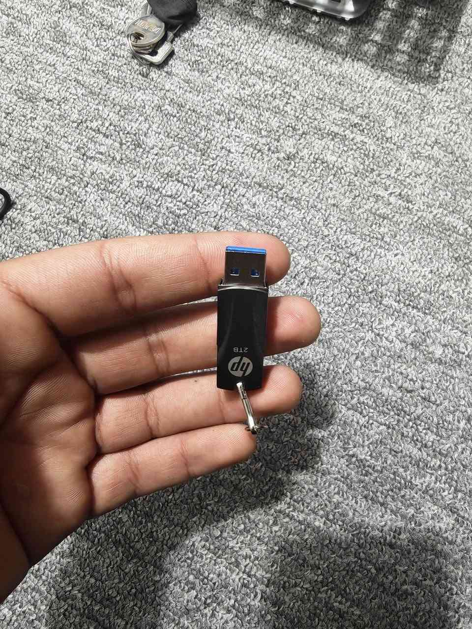 سلام عليكم فلاش  hp سعه 2T البيع او مراوس بهار SSD


**إذا كنت صاحب هذا الإعلان وتريد حذفه لأي سبب، رجاءا أرسل رسالة إلى الدعم الفني**