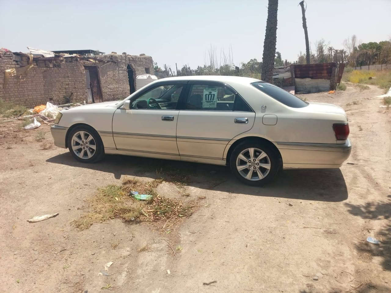 السلام عليكم ملكة للبيع سيارة جديدة محرك ابولكلاص محرك جديد حدادية تبريد كلة شغال سيارة كصة جنطة فقط السعر 34وبيها مجال العنوان ابي الخصيب حمدان رقم التليفون***********
