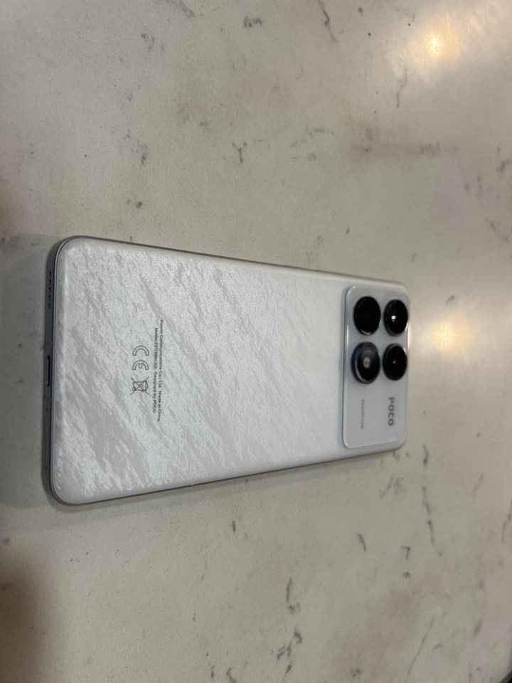 بوكو اف سكس برو ذاكره 512
الجهاز كفاله عامه مستخدم أربع شهور 
كامل ملحقاته ويا السعر 375وبي مجال مكاني ديالئ بعقوبة 
التواصل ***********
