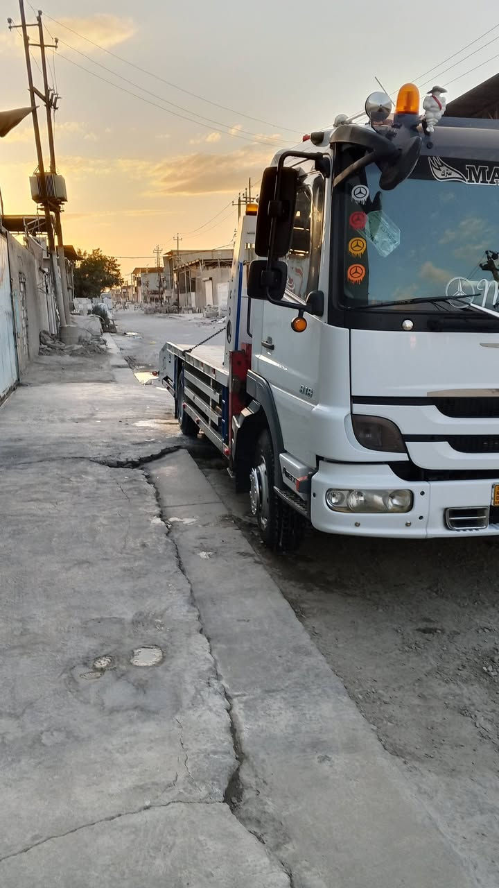 سلام عليكم  اتيكو للبيع سياره موديل 2006 سياره فول مقفوله كرين يونك مخالف سلايتين مكان  بغداد رقم***********
