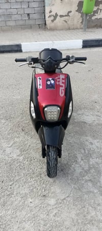 ماكس بوليس • دراجة نظيفة • سلفندر