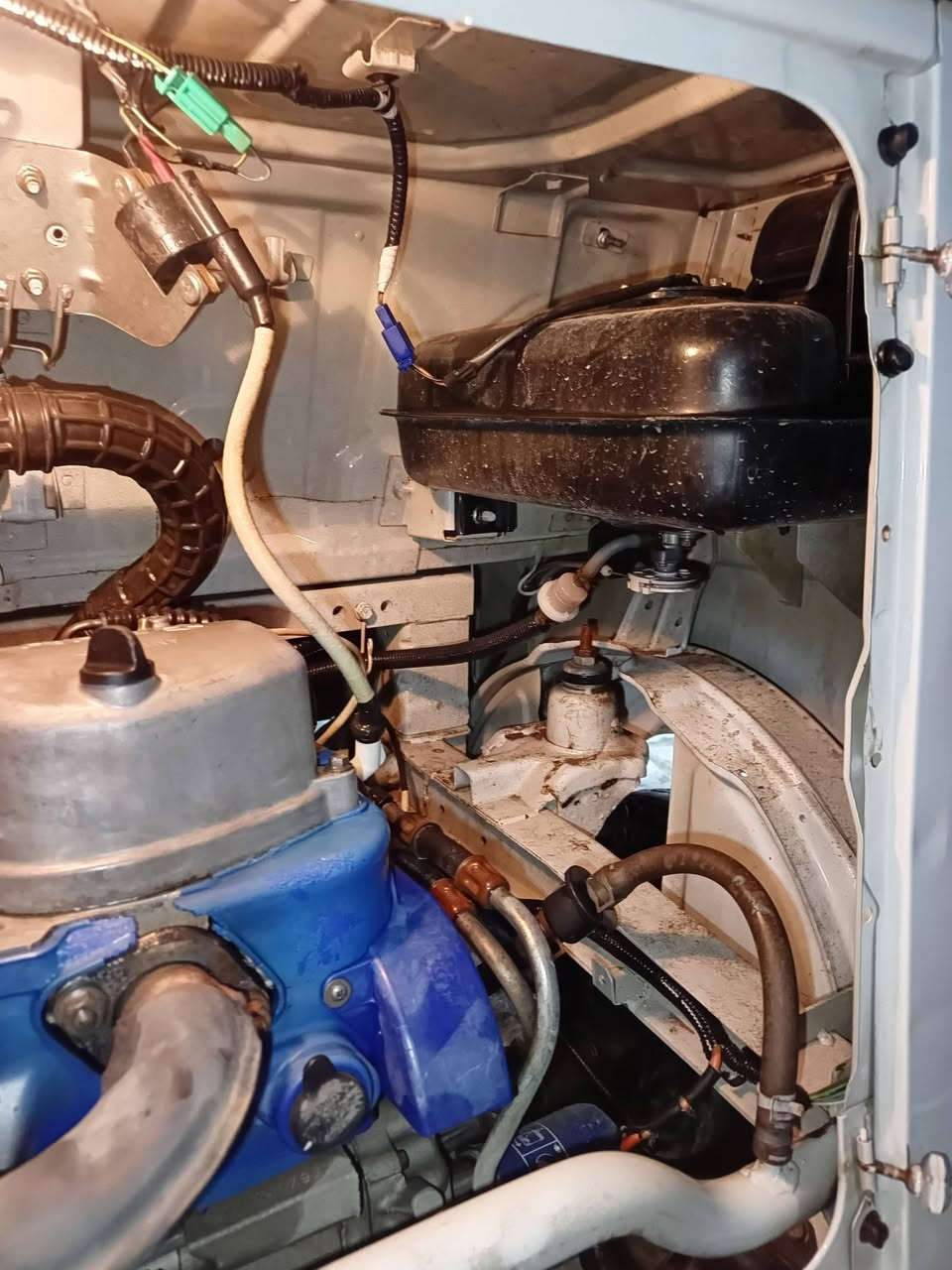 سلام عليكم تكتك موديل 2022/11 ...تكتك مكفوله من ضربه والصبغ كدام عينك نضافه 97% يعني كشر مكفول ماعدا الدوسه الوره بس الجوه السوده معمره ..الدوسه الاماميه بعدها بلاديه  باقي قطره صبغ ماكو مكينه  بس مبدل زنجيل ترايها مال زيرو اشتريناها وصارعدنا  ضرف وحتاجينه وريد نبيعها.مكاني بغداد (الجديده الأمين الثانيه المعلمين سعر 9 ملايين) لاستفسار ***********
