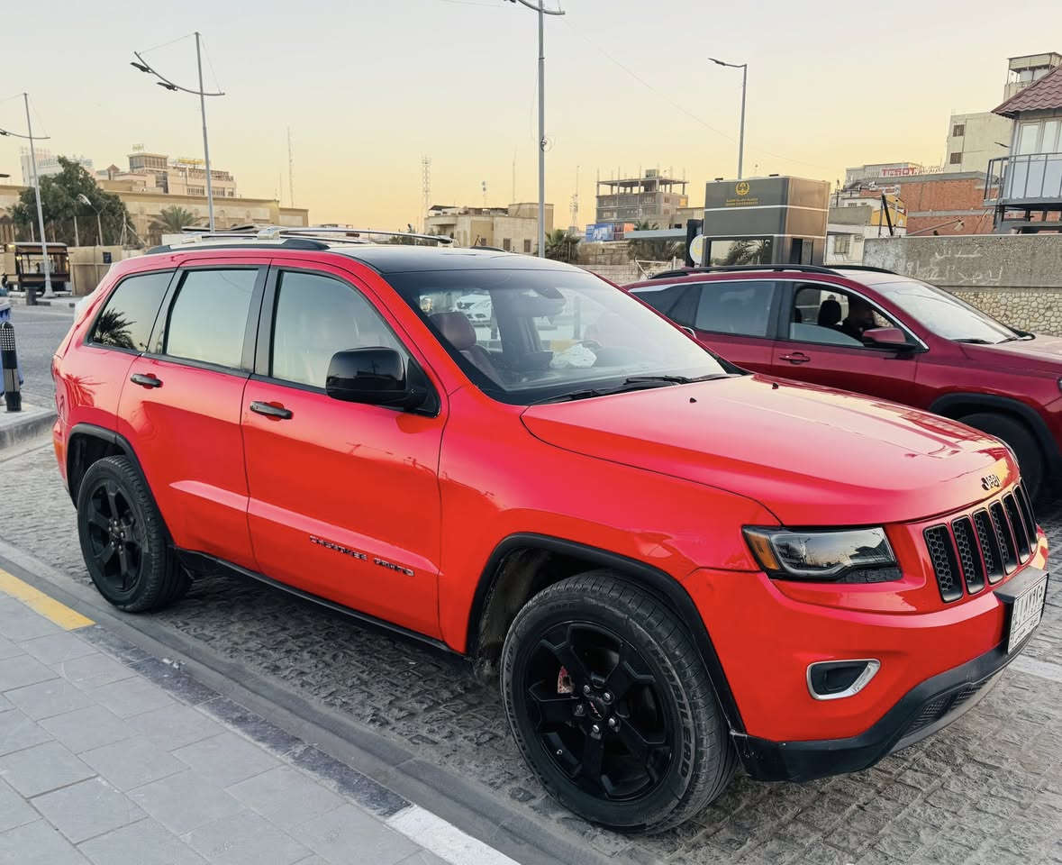 السلام عليكم جيب لاريدو موديل 2015 سياره بيه جاملغ وربع الجاملغ الخلفي بالوارد مالته وبعده انصبغت عام تغيير لون مكينه ٣٦٠٠ تخم تاير ويل ٢٠ نظام ايكو وسبورت تو ويل شفتات تحكم ستيرن كشنات جلد تبريد تدفأه سياره جاهزه للاخير رقم ذي قار تحويل سنويه ل٢٧ شهر ١٢ شاشه كامرا تحكم ستيرن شفتات للبيع او المراوس السعر 155 مكاني بصره رقم الهاتف ***********متوفر واتساب
