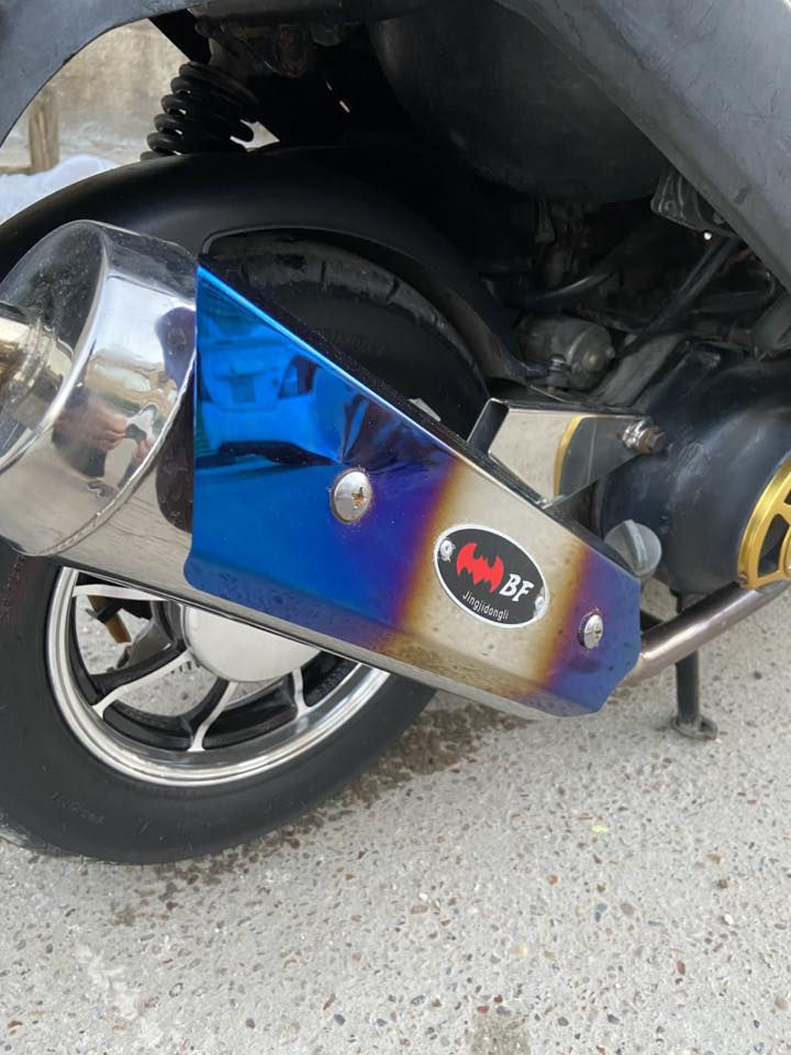 سلام عليكم ماكس رمبة للبيع جديدة شوف عينك السعر ٧٥٠هاذ رقمي ***********
