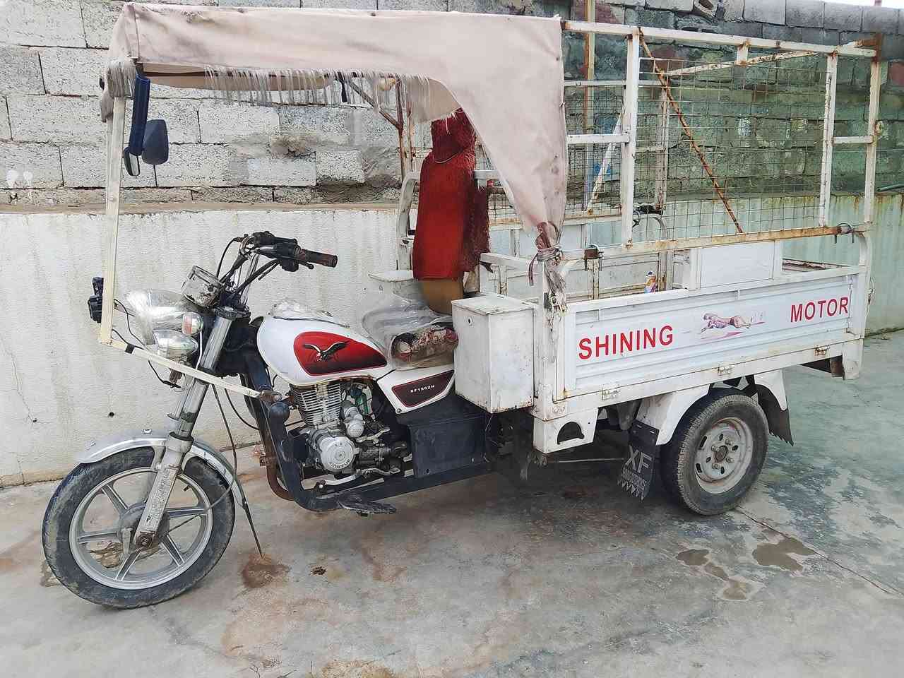 ستوته البيع موديل 19 بليته كامل السعر مليون 300 مكان قادسيه ***********
