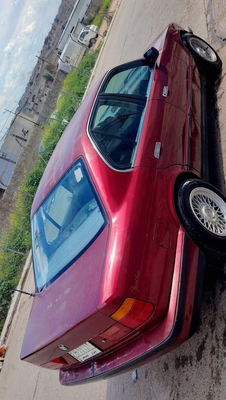 السلام عليكم
السعر 65 ورقه وبيها مجال قليل جدا 

BMW 525 موديل 1992 للبيع
محرك كبس
سيارة وضع شركة مشروع وطني تحويل ثاني يوم
كابون بانزين موجود
وبدون صبغ وكير ومحرك جديد وخير من الله
وتبريد ثلج وكير اوتماتيك وسلايت وكشنات جلد 
وكهرب تفاصيل اكثر اتصل على الرقم
صدر السياره كله جديد وخير من الله
*********** واتسب ايضا
*********** 

ملاحضة السياره دفع رباعي 
مكان السياره موصل زيونه سومر
