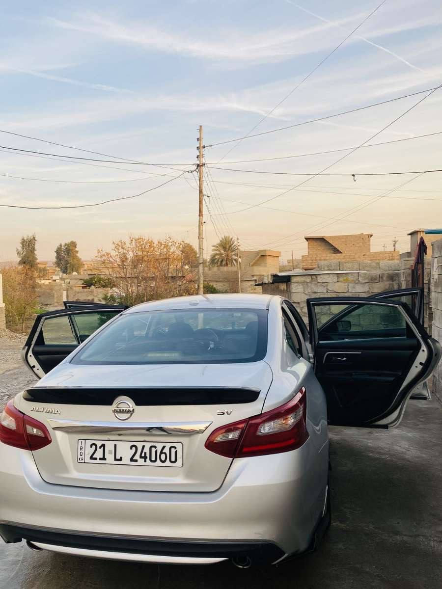 نیسان ئاڵتیما 2018 SV 
بستێک بۆیاخی هەیە و یەک دوو پەڵەی  هەیە 

بێ کراوەتەوە گشتی بەشەرت 
ڕادار پێش و پشت 
شان سیستەمە بەشەرت 
بەسمەیە 
تحدید سرعە 
کوشت کارەبایی 
شغالە 
گشتی بەشەرت
57 هەزار ڕۆیشتوەە
گشتی کەپسە
ناونیشان هەولێر. 
بۆ زانیاری زیاتر تێل بکە 
***********

بۆ زانینی نرخ کۆمێنتێک دابنێ ڕاستەوخۆ بۆت دێت ✅✅✅✅
