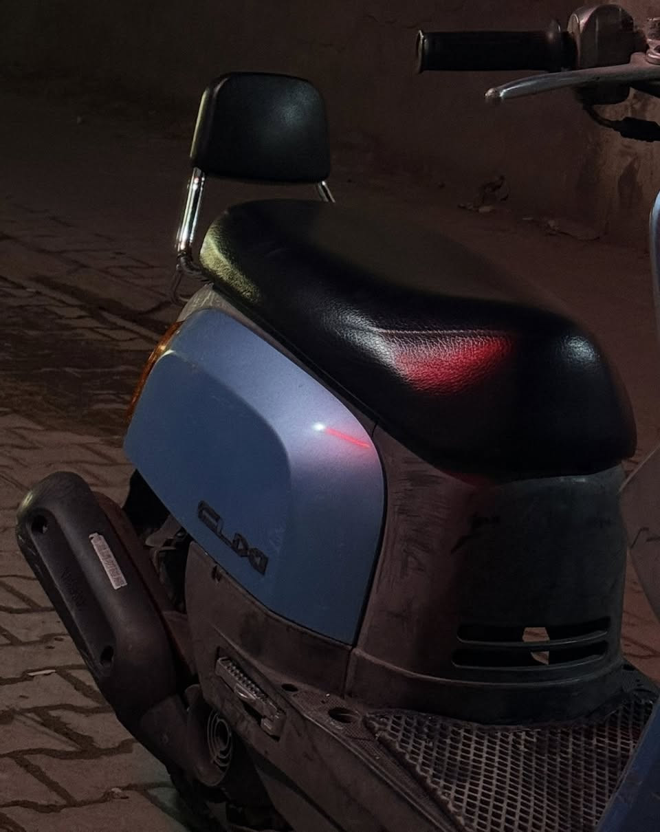 سلام عليكم دراجه بوليس صار تقريبن سبوع نزلتها من الرنبه شرط لا صبانه ولا درنفيس محطوط عله الدراجه واوراق ومنفيس بس ينفتح التسجيل طلع رقم دراجه ناشفه لا صفحه مفتوحه ولا اي شي بلاد مكاني بصره الأربع شوارع السعر خاص مستعجل عله البيعه ***********
