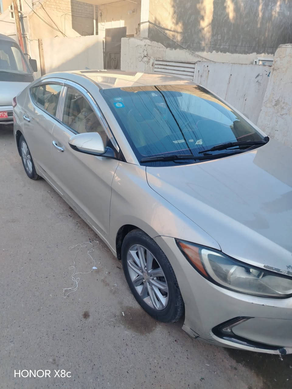 السلام عليكم النترا واردحدث بنيد ودوسه بدون ايرباك السعر١٢٥  ***********
