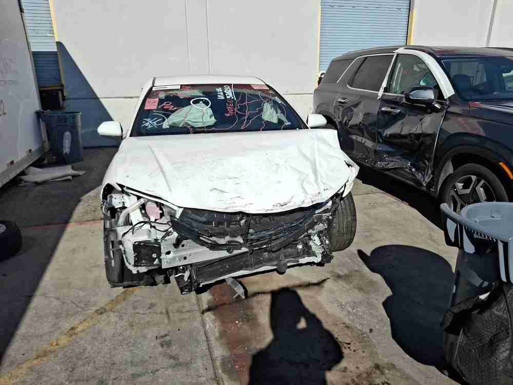 كامري مديل 25 هايبرد يومين تصل الحره عمان نص فول SE السعر في عمان163 تدخل شهداء تنزل عل شركه الناقل الفضي ابو علي منطقه 18 شمال لإتصال ***********
