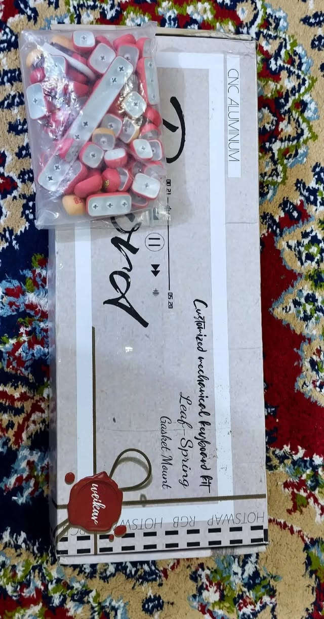 سلام عليكم
متوفر مجموعة غراض للبيع 

قطع جديدة


**إذا كنت صاحب هذا الإعلان وتريد حذفه لأي سبب، رجاءا أرسل رسالة إلى الدعم الفني**