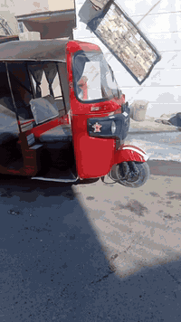 سلام عليكم تكتك موديل 18 رقم كربلاء لشراي يتصل ***********
