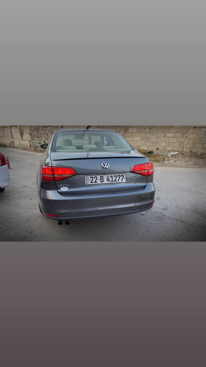 جيتا خليجي بؤ فرؤشتن موديل ٢٠١٥
مكينه ٢٠ بي تؤربؤ مرغوبه 
سياره كه پئنج پارچه ي بؤياغه بي داخلي بئ ارباگ
پارچه كان فقت بخكراوه
ناو زرده 
سنوي ره قم جديد
زؤر تونده هيچ مصره في نيه 
سعري 90 وه ره قه و مجال
موبايل(***********) أربيل, العراق
