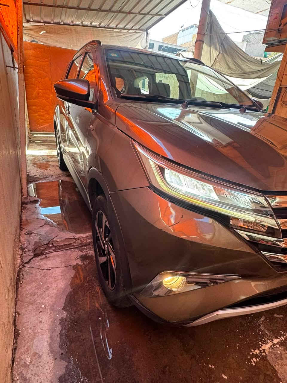 TOYOTA Rush 2023
خليجي 

1-ماشيه 40الف كيلو فقطططط 

2-محرك 1500

3-اشاير بلمري 

4-ركاب عدد 7

5-بصمه 

6-تبريد ثلج 

7-قطعتين تبريد 

8-لايتات led 

9-كشافات ضباب 

10-كامره خلفيه 

11-شاشه 

12-شاشه تبريد 

13-رقم بغداد 

14-بك لايت led 

15- ويل كب عدد 5

16-حساسات خلفيه 

17-حاجب led 

18-تحكمات ستيرن 

19-سياره بدون قطره صبغ 

سياره جديده بمعنى الكلمه فابلون الشركه بعده 

ملاحضه بسيطه بيهه باب عكس السائق بيهه شوي طعجات خفيفه تروح بلبارد عايفهه 

سعر 193 ومجال بسيط

عنوان السياره

بغداد شارع فلسطين 

***********
