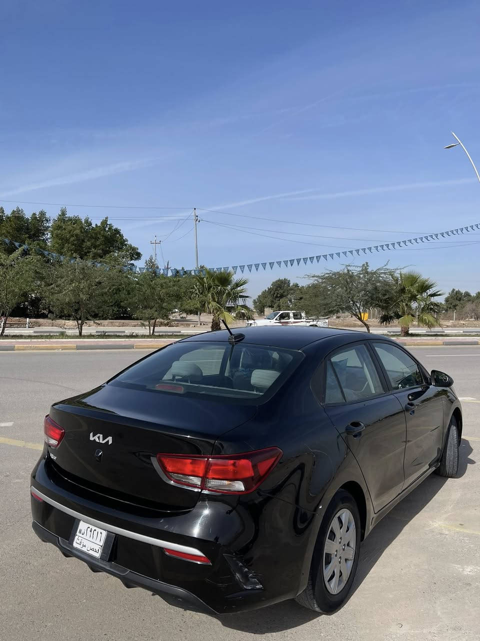 سياره كيا ريو 
مديل 2023
وارد امريكي لون اسود فحص مؤقت
محرك 1600ccدوش 8نمره مرغوب دبل نوزل 
مواصفات شاشة كاربلاي ذكيه 
كامره خلفيه
مثبت سرعه كروز
ماشيه 60الف
تبديل فقط بنيد ودعاميه اماميه ويوجد بارد في جهة باب سائق ولمدگر 
حادث في امريكا 
سياره ماناقصه شي كامله حته تبديلة دهن مصارله سبوع من بدلت
حداده گير مكينه  تبريد مكفولات 
سعر 110بي مجال :الاستفسار ***********مكان البصره الزبير
