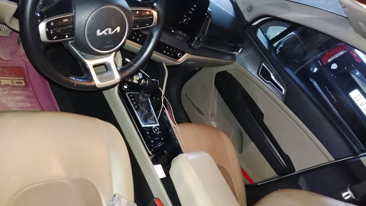 موديل 23
رقم اربيل 

فول مواصفات 

ماعدا البانوراما

مكفولة من الصبغ والتبديل
مكان السيارة بغداد البياع 

للاستفسار الاتصال بالرقم 

***********
