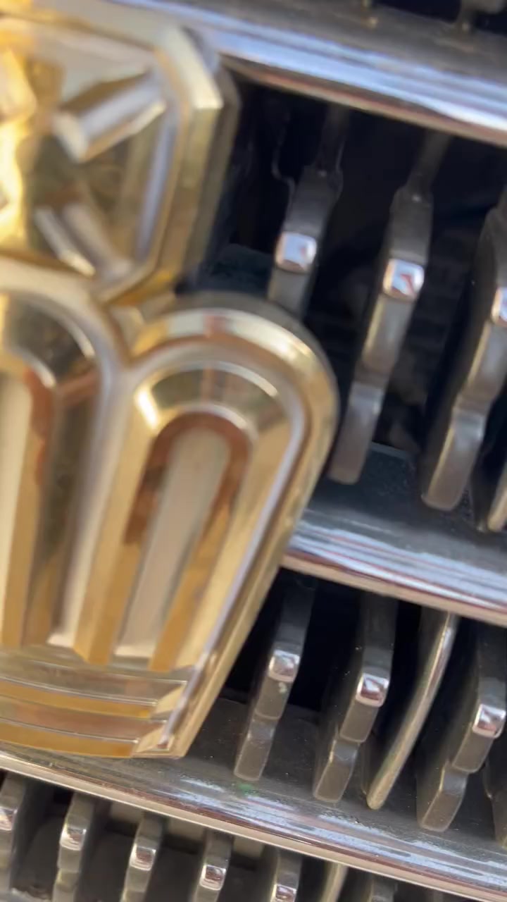 سلام عليكم ملكه لبيع رقم بغداد نكليزي قرار 48 تحويره نجف فوكً وجوه فول بطن خلفي ثلاجه أربع دكم تخم تاير جديد كير ومكينه جدد حداديه امامي خلفي جديد سياره مكفوله لا كص ولا ضربه فقط دحجه بلعتبه بصوب سايق سعره 160 وبيه مجال مكان نجف رقم ***********
