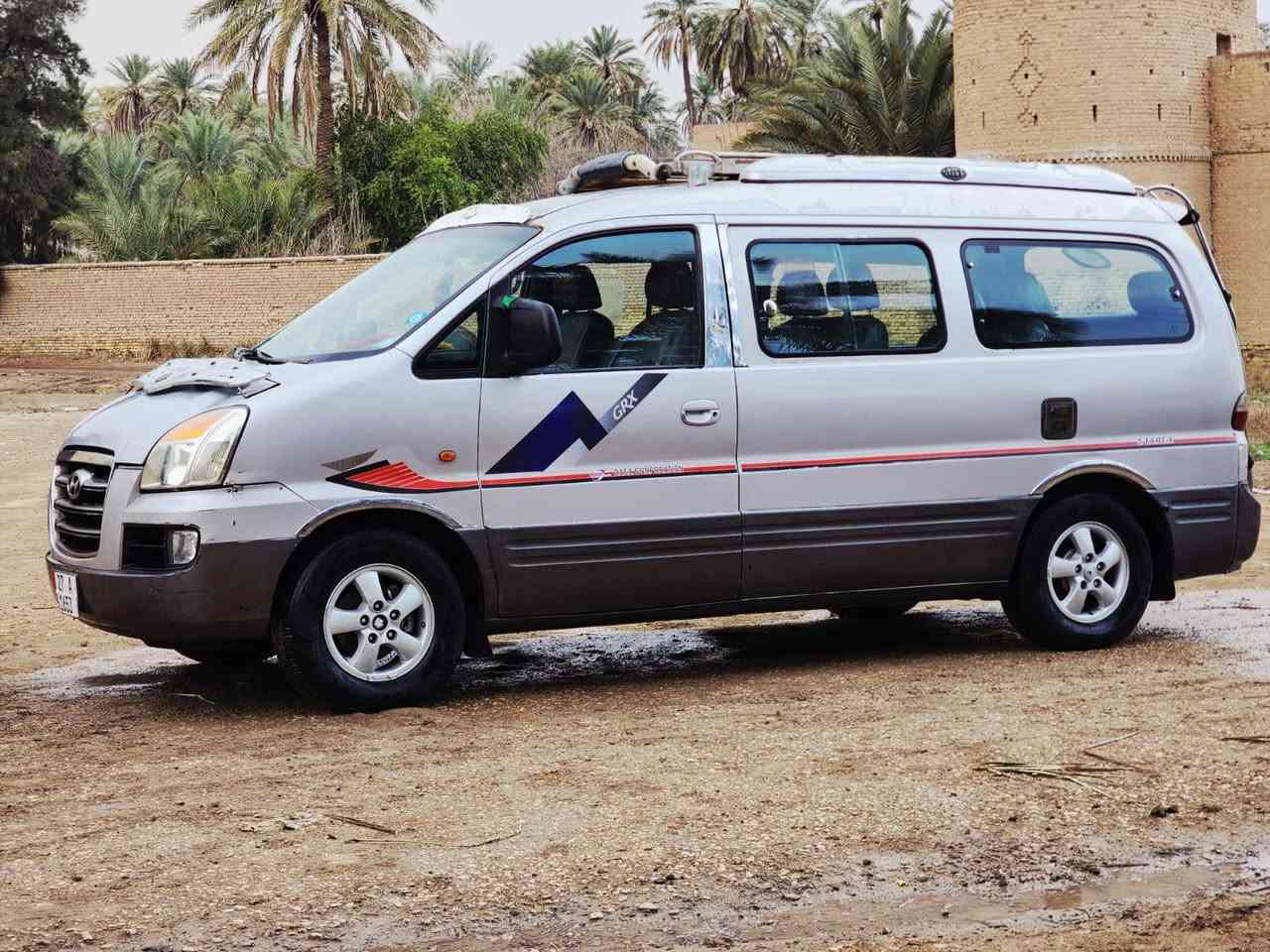 السلام عليكم
سياره ستاركس موديل 2007 مفتوح بأسمي سنويه ل27

رقم ذي قار انكليزي 
سعرها 77 وبيها مجال
مكاني_بابل_الحمزه الغربي

للاتصال ع رقم 

***********
