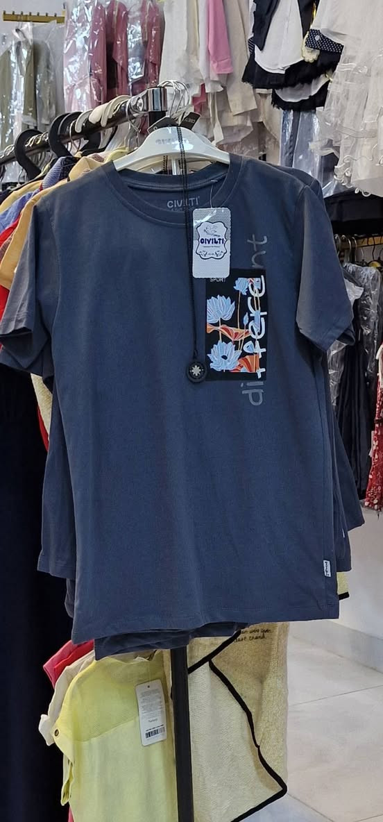 اللهم صل على محمد وآل محمد 
مجمع ميار للاالبسه جمله ومفرد في شارع السوداني 
عرض 15/ بالميه 
لمدة يومين فقط على كل الالبسه
قاط تراك بدله تشيرت
 ولادي وبناتي رجالي ونسائي


**إذا كنت صاحب هذا الإعلان وتريد حذفه لأي سبب، رجاءا أرسل رسالة إلى الدعم الفني**