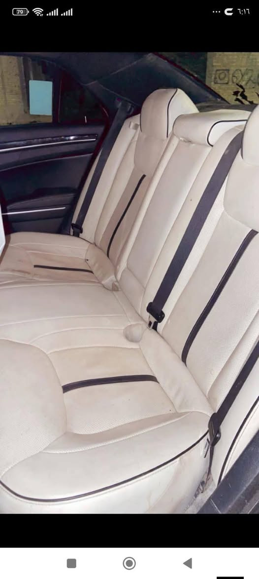 وباما 2014ادوات ادوات فول مواصفات ما عدا الفتحة السيارة شوف العين ما شاء الله تدفئة تبريد فول. كير مكينه فول السعر 63$   *********** العنوان البصرة
