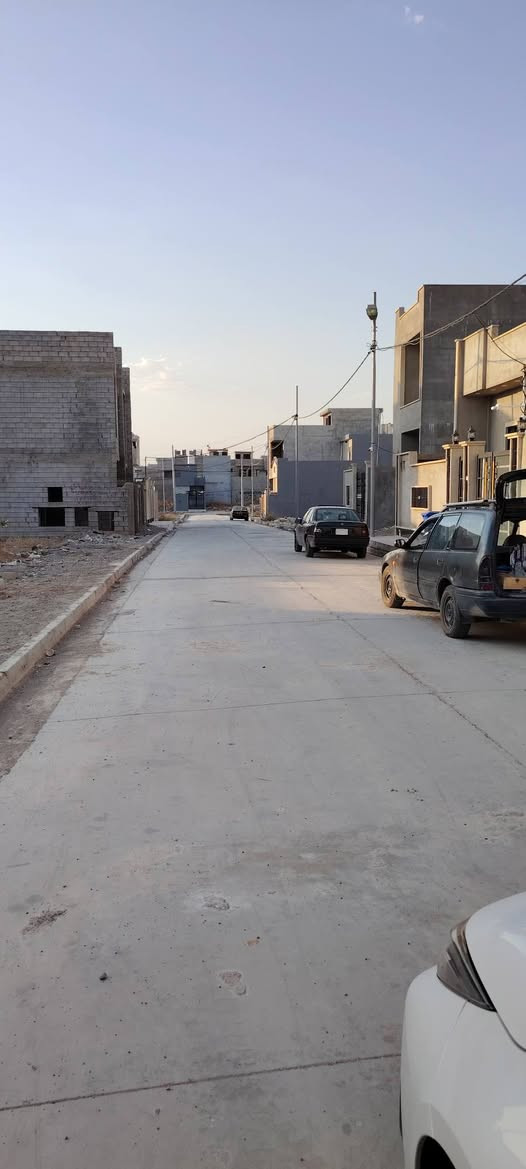 بسم الله) أرض للبيع #كارت سكني المساحه (150) متر
في حي السماح الثانية الاساتذه قرب مصتوصف 🏥 السماح

 خدمات ماء 💦 كهرباء ⚡ تبليط 🛣️ مقابيل الأرض

 حديقه 🌿 المنطقه هدو تام يوجد في المنطقه مدارس و

 اسوق موقع الأرض مميز جدآ

 السعر 18 مليون 🇮🇶 

 ***********📞 

 ***********📞 

 *********** 📞
