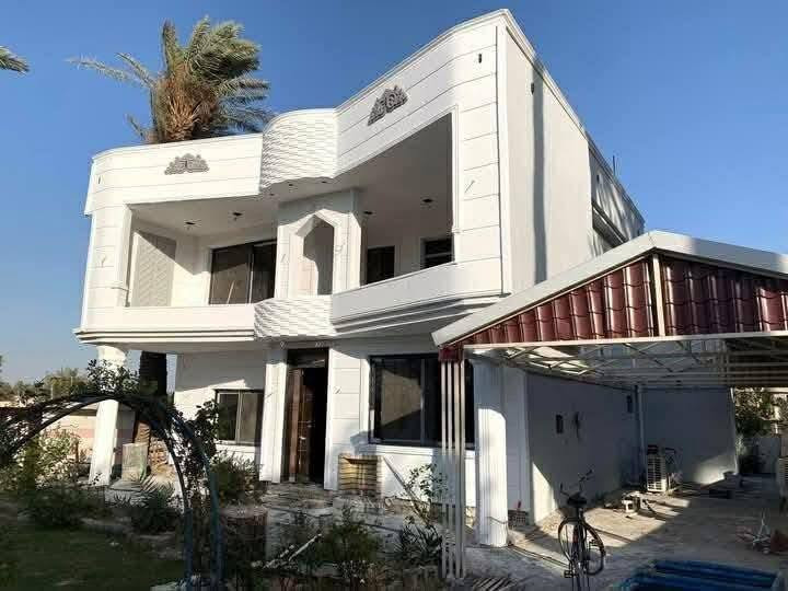 ‏
ترميم المنازل او قطعه تسليم مفتاح
‏
‏نقدّم لكم جميع أعمال البناء والتشطيب باحترافية عالية 
‏
‏⚡ تأسيس كهرباء كامل
‏🚰 تأسيس ماء ومجاري 
‏🧱 رفع الأنقاض وتنظيف المواقع
‏🔨 قلع  الكاشي + تطبيك الكاشي والسيراميك
‏🏠 إعادة ماستك الأسطح ومعالجة التسريب
‏🪜 تفليش، تقشير الجدران وأعمال الصيانة
‏🚿 تقفيل وتجهيز الحمّامات عمل مودرن فندقي 
‏صب خباطه او مركزي 
تصليح الجدران وصبغ المنازل 
صبغ روف كارد مانع رطوبه للاسطح وجدران 

‏
‏✅ دقة بالعمل
‏✅ سرعة بالتنفيذ
‏✅ أسعار مناسبة
‏✅ التزام بالمواعيد
‏
‏📞 للتواصل:
‏📱 راسل الصفحه او واتساب ***********متوفر واتساب فقط 
‏
‏🌟 شغلك أمانة بيد أهل الخبرة

