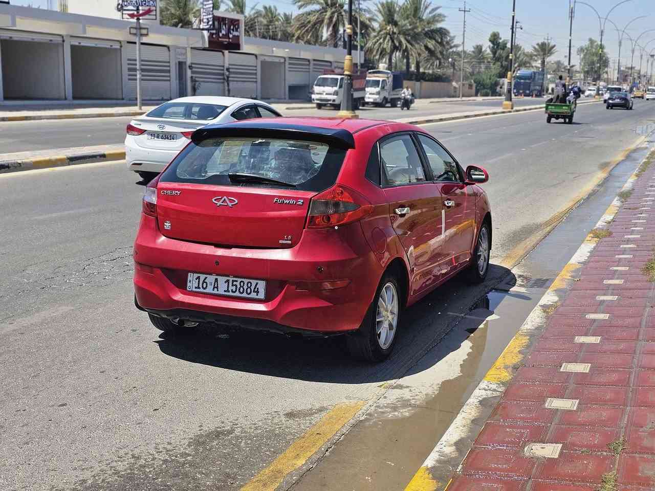 شيري فلاوين موديل ٢٠١٣
كفاله عامه فقط الدوسه جهة السايق والدور الأيمن الخلفي 
محرك وكير بحالة ممتازه حداديه لوك وتخم تاير مع باتري جدد  كهربائيات شركه تبريد ثلج كلشي بالسياره بحاله جيده.....رقم انكليزي تحويل مباشر بااسمنه ...مكان السياره كربلاء السعر ٣٩
***********
