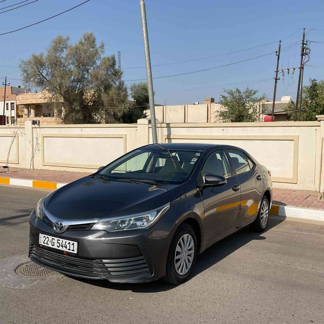 السلام عليكم 
كورلا 2017 خليجي رقم مميز سياره بيها اربع قطع صبغ بدون دواخل رقم اربيل سنويه وفحص وهزه كلها جديده وسياره باسمنه  تحكمات استيرن محرك 1600 مكان سياره بغداد مجمع نجمه بغداد 
رقم الهاتف *********** 
سعر المطلوب 128 وبيها مجال مراوس اوبيع المراوس byd اذا موجود بغداد, العراق
