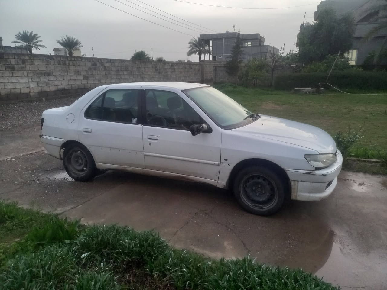 السلام عليكم.
ببجو ٣٠٦ رقم بغداد صدامي سنوية ساقطة٢٠٢١ حرة نقل جثة شرط الوكالة والتحويل بدون حادث نقصها عطر والصدر الخلفي والتبريد بيها مكانات تعديل بارد خفيفه.
السعر ٢٨ 
الشرقاط . السويدان
***********
