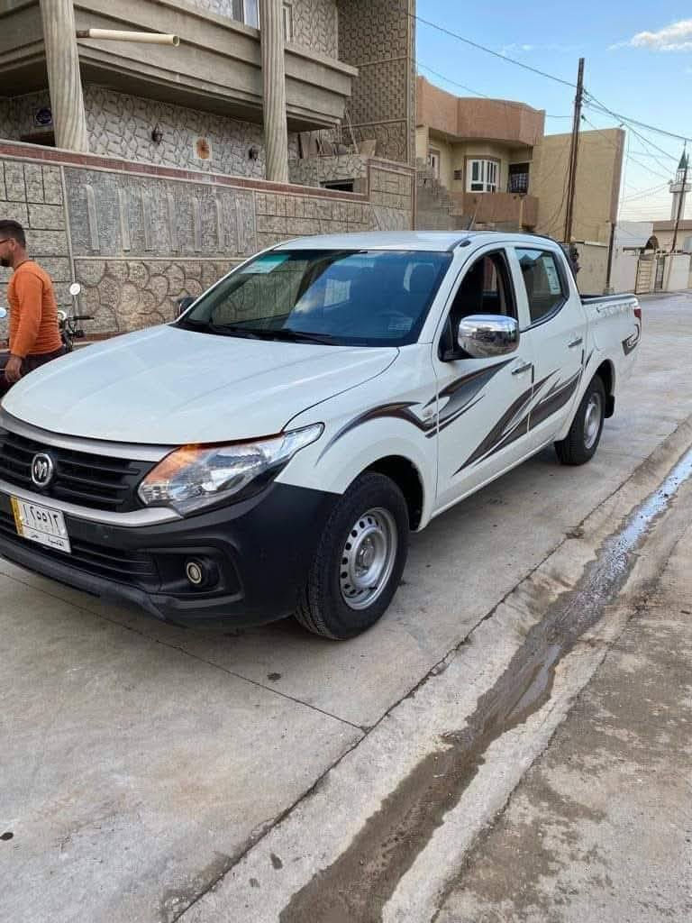 السلام عليكم بيكم للبيع موديل 2017 السيارة نظيفة كير عادي كفاله عامة ماعدة رصعات شكم وحدة رقم واسط السعر 135 
رقم الهاتف: *********** ابو عبدالله العبيدي
