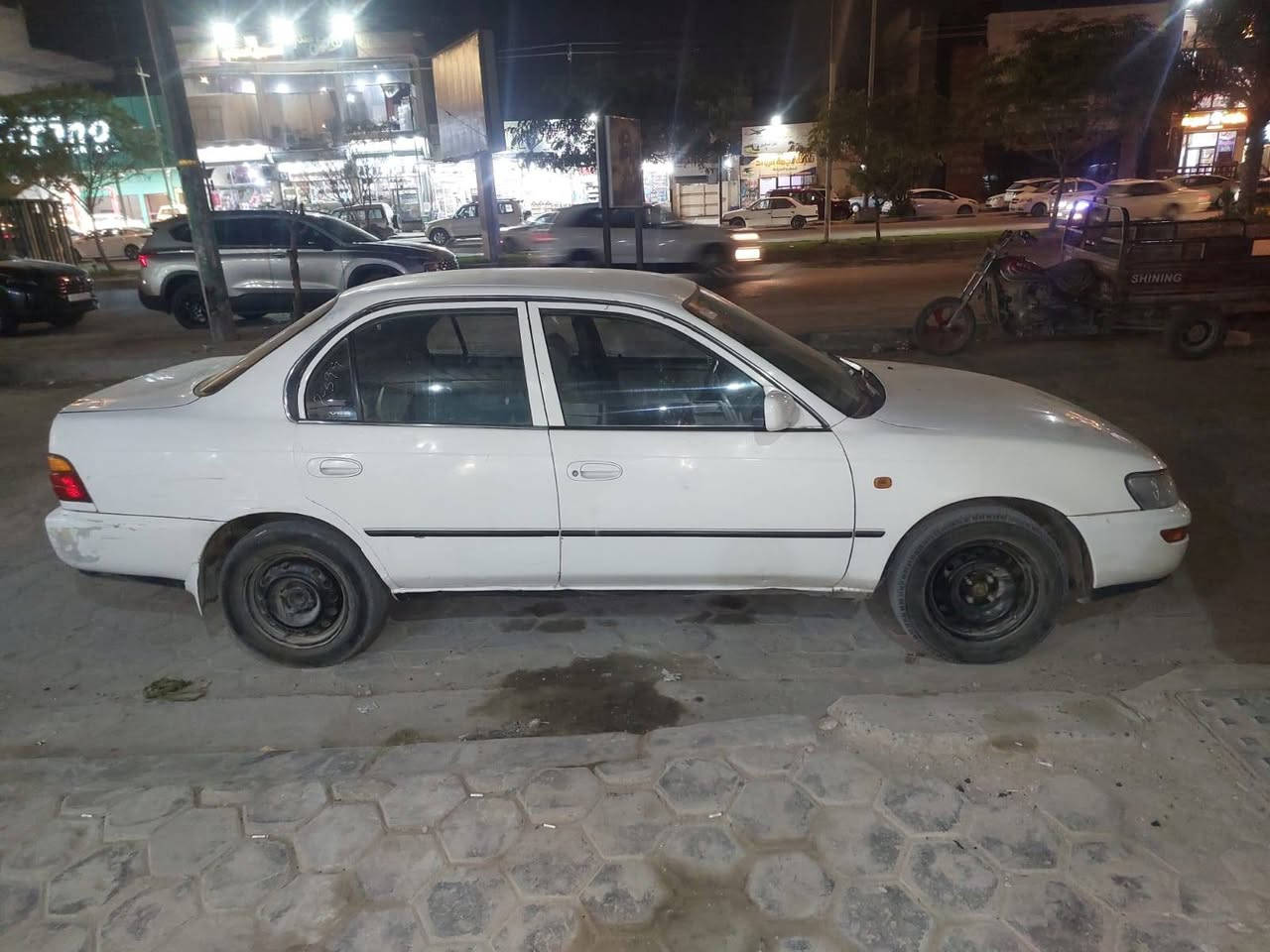 السلام عليكم
كورلا مديل 1992 سياره خير من الله سنوية لل٢٧ ماساقطة رقم بابل مميز راعيها جيراني
بيها كصة جنطة فقط السعر (37) وبيها مجال الشراي
***********
